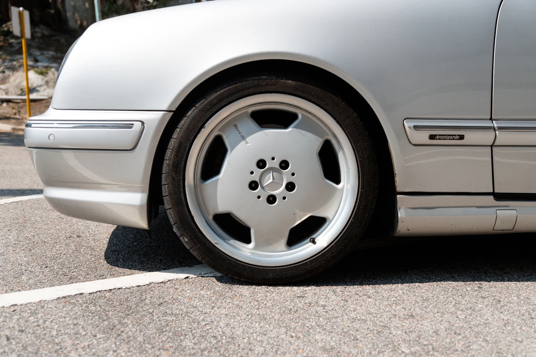 2000 Mercedes-Benz W210 E 36 & E 50 & E 55 & E 60 AMG - Image 16 of 31