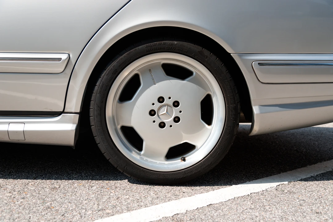 2000 Mercedes-Benz W210 E 36 & E 50 & E 55 & E 60 AMG - Image 17 of 31