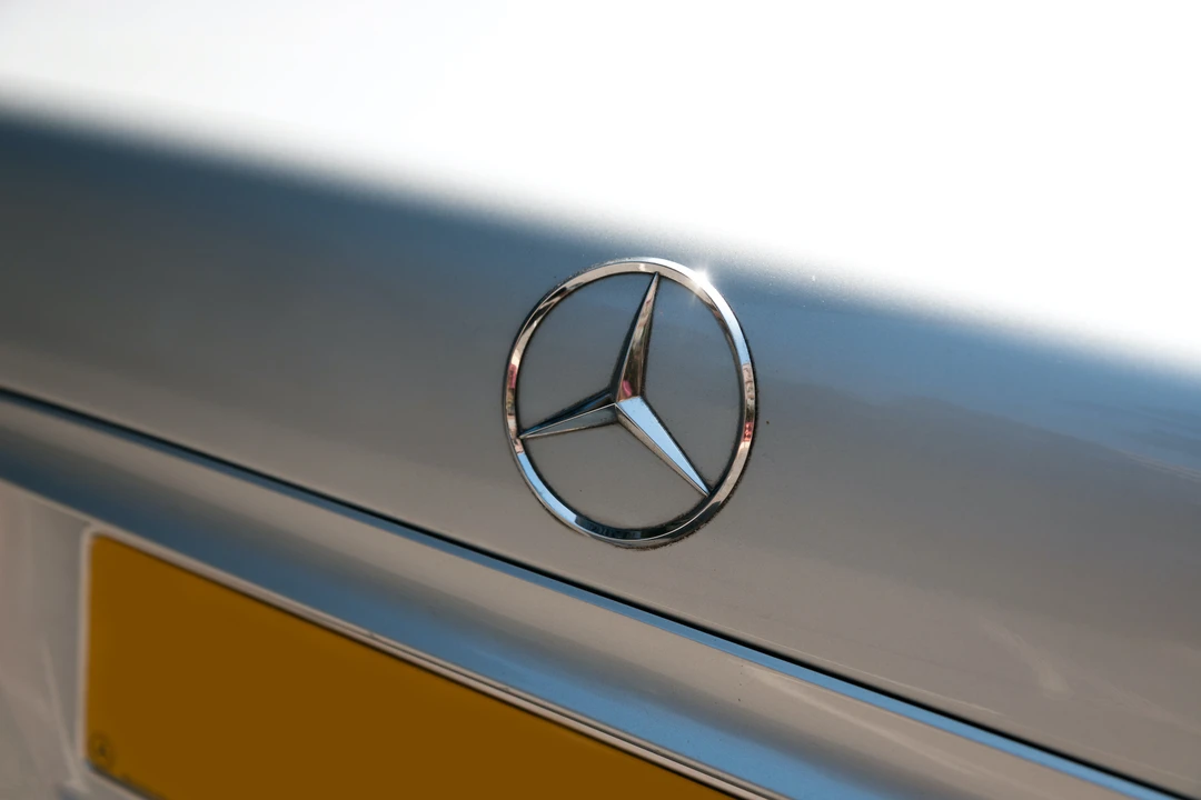 2000 Mercedes-Benz W210 E 36 & E 50 & E 55 & E 60 AMG - Image 28 of 31