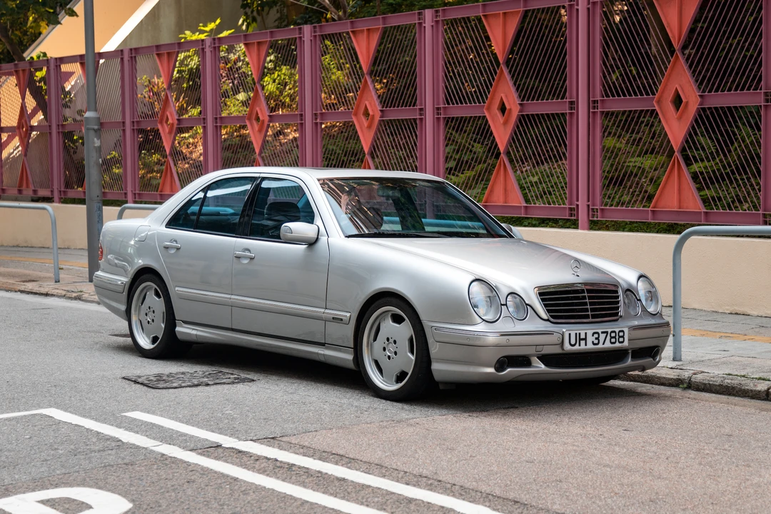 2000 Mercedes-Benz W210 E 36 & E 50 & E 55 & E 60 AMG - Image 8 of 31