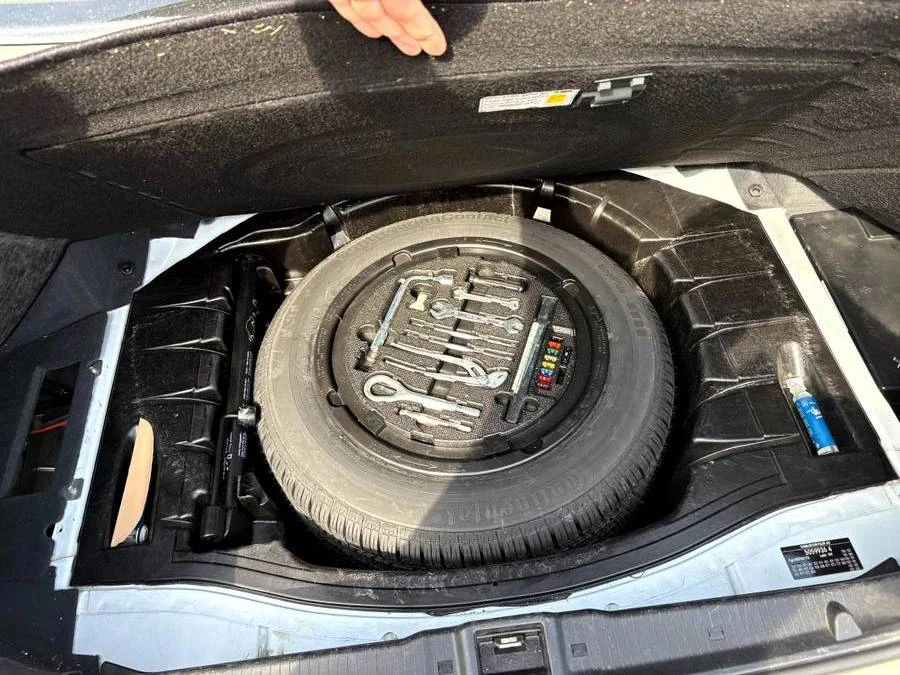 2000 Mercedes-Benz W220 S-Class - Image 3 of 24