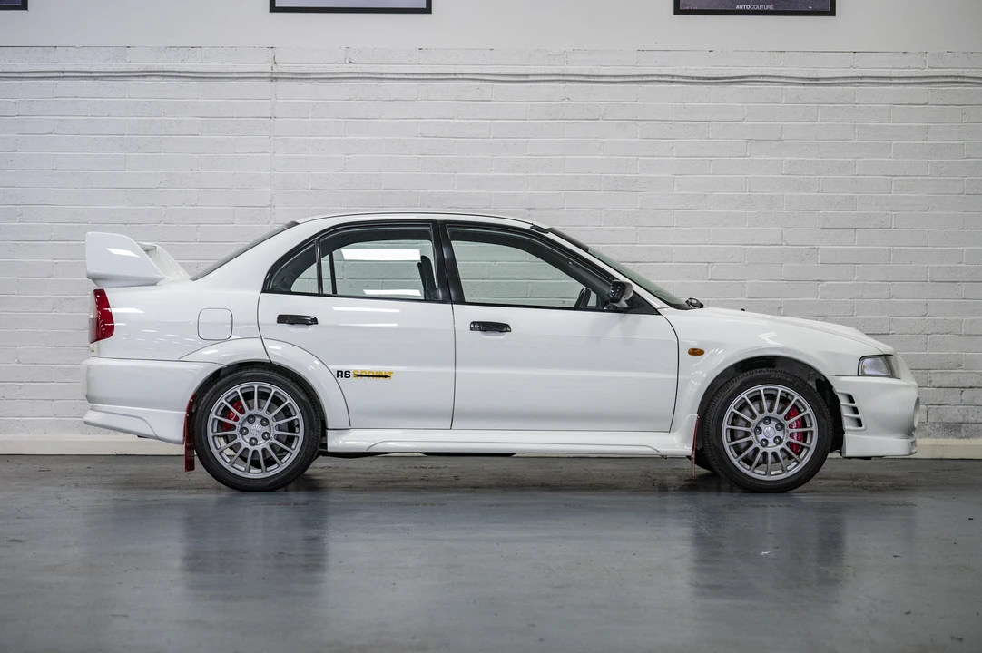 2000 Mitsubishi Lancer Evolution VI 6th Gen - Image 9 of 31