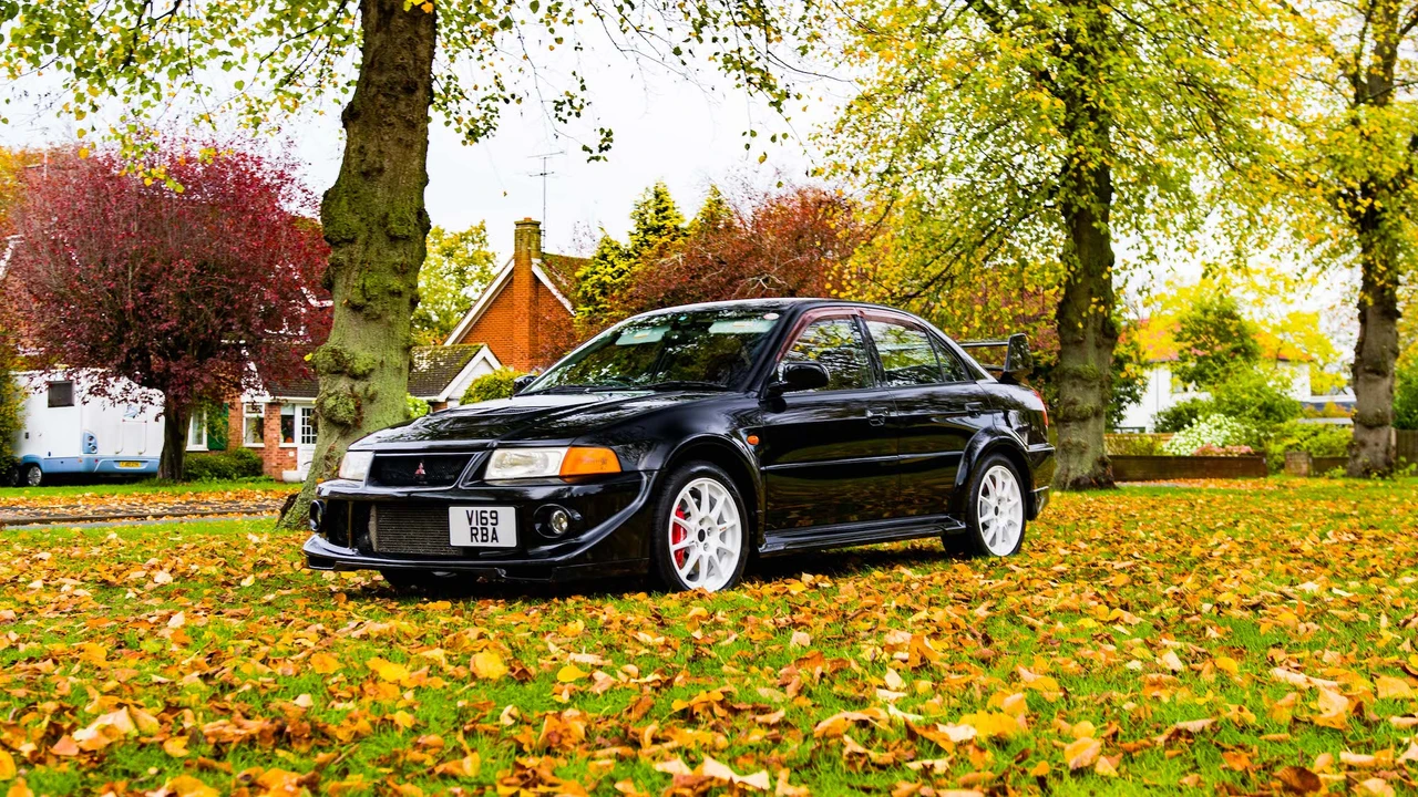 2000 Mitsubishi Lancer Evolution VI 6th Gen - Image 11 of 31