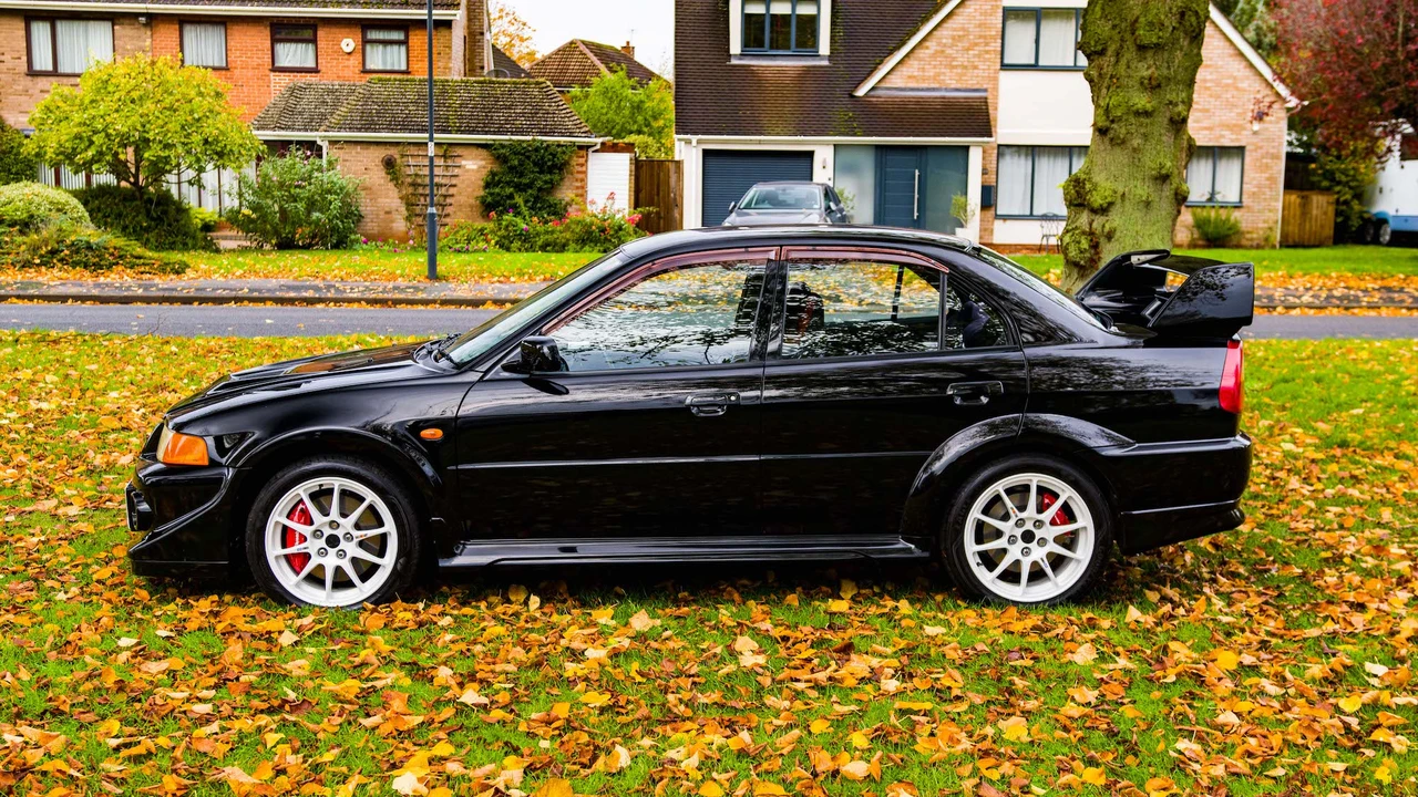 2000 Mitsubishi Lancer Evolution VI 6th Gen - Image 17 of 31