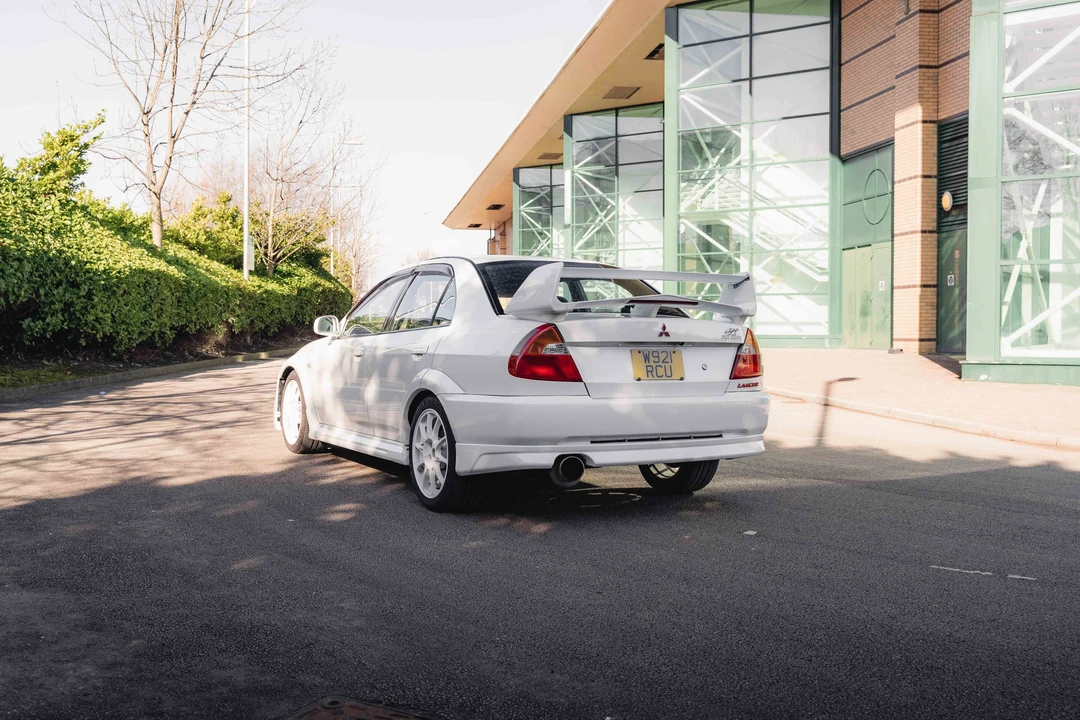 2000 Mitsubishi Lancer Evolution VI 6th Gen - Image 5 of 31