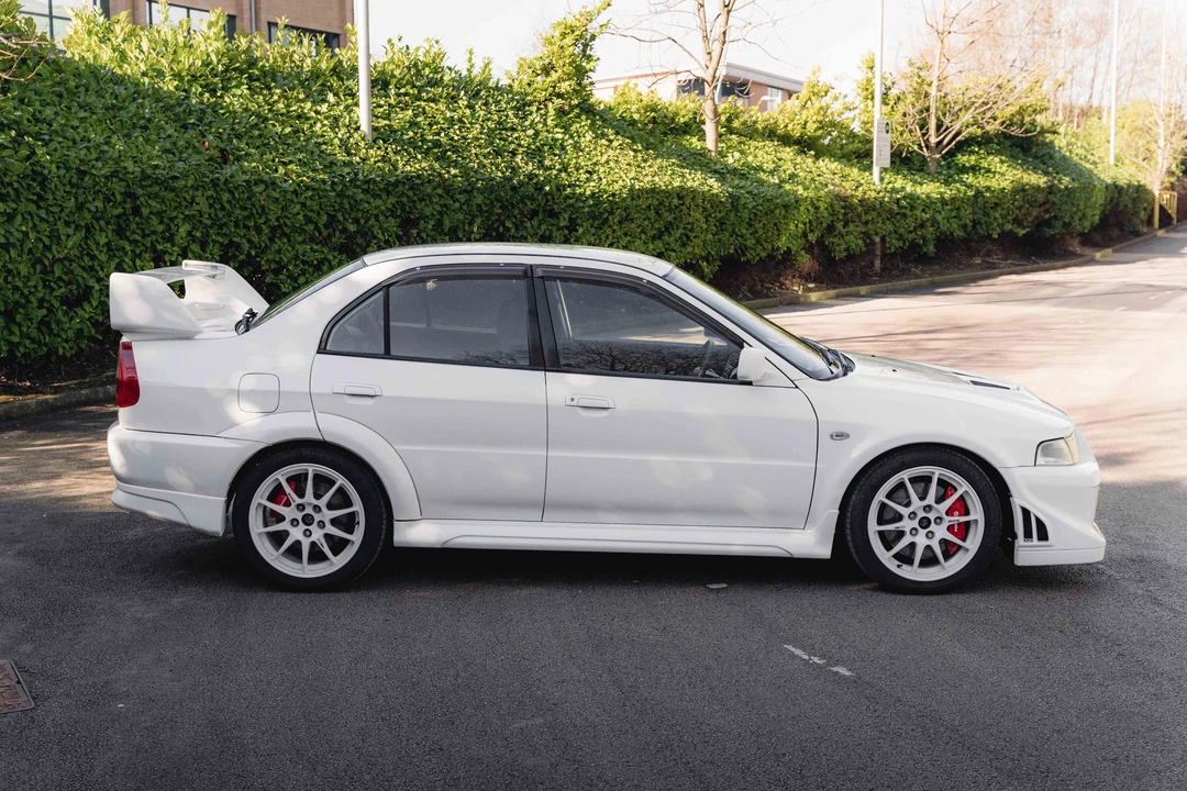 2000 Mitsubishi Lancer Evolution VI 6th Gen - Image 24 of 31