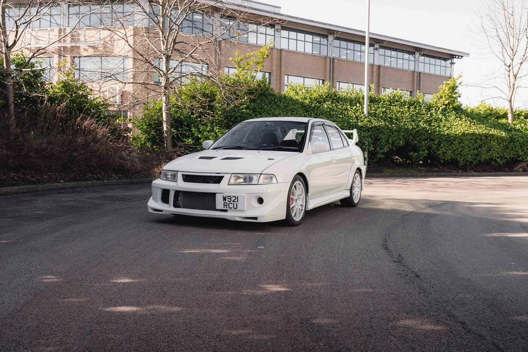 2000 Mitsubishi Lancer Evolution VI 6th Gen - Image 11 of 31
