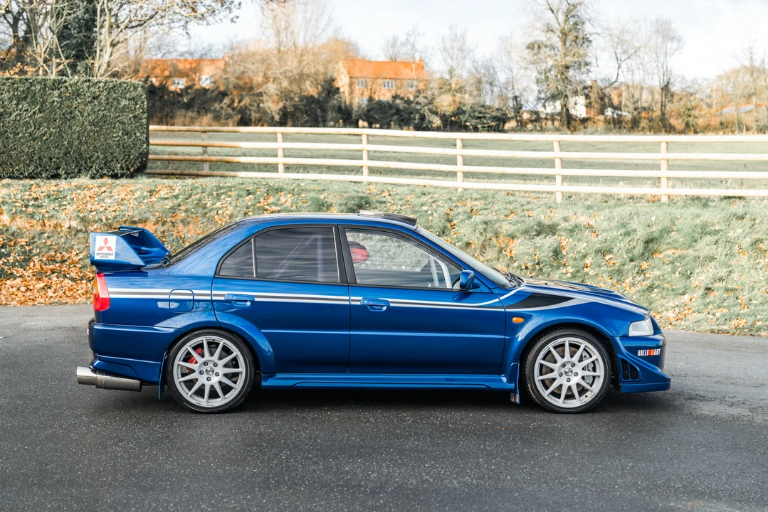 2000 Mitsubishi Lancer Evolution VI 6th Gen - Image 11 of 31