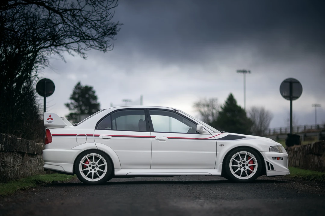 2000 Mitsubishi Lancer Evolution VI 6th Gen - Image 17 of 31