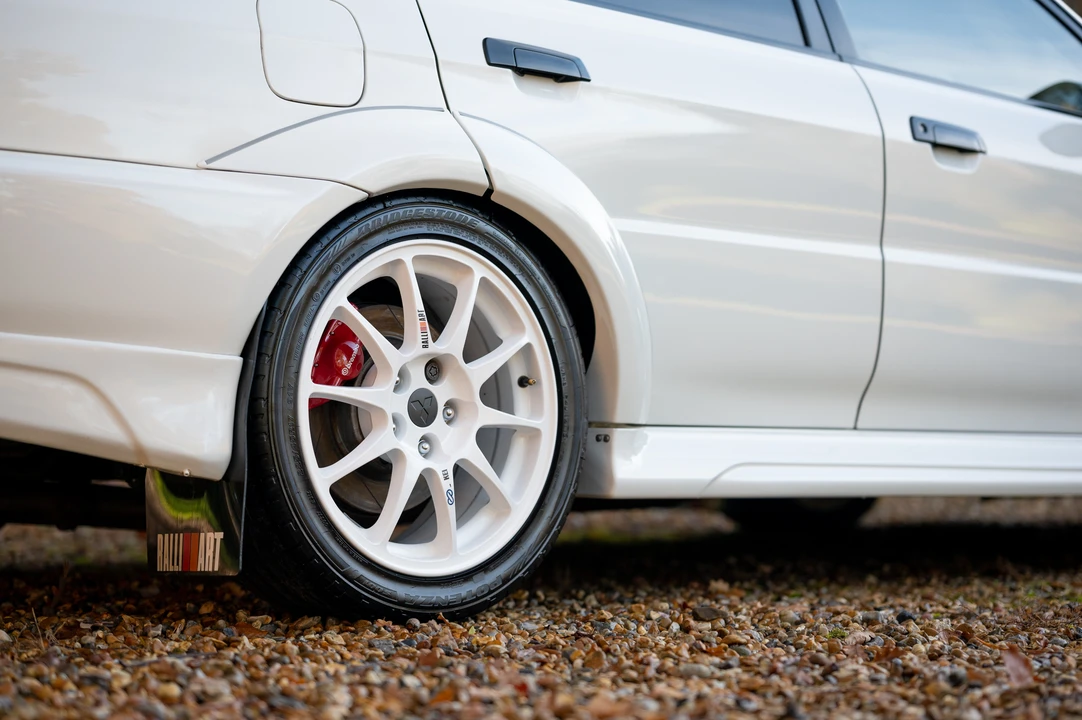 2000 Mitsubishi Lancer Evolution VI 6th Gen - Image 24 of 31