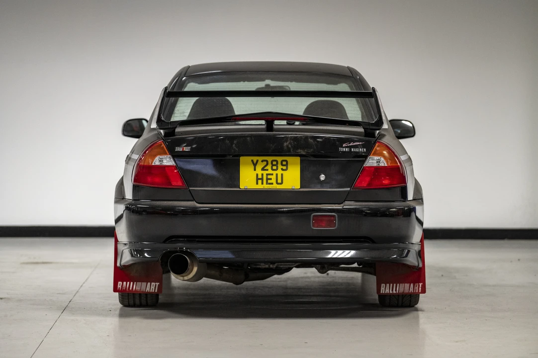2000 Mitsubishi Lancer Evolution VI 6th Gen - Image 15 of 31