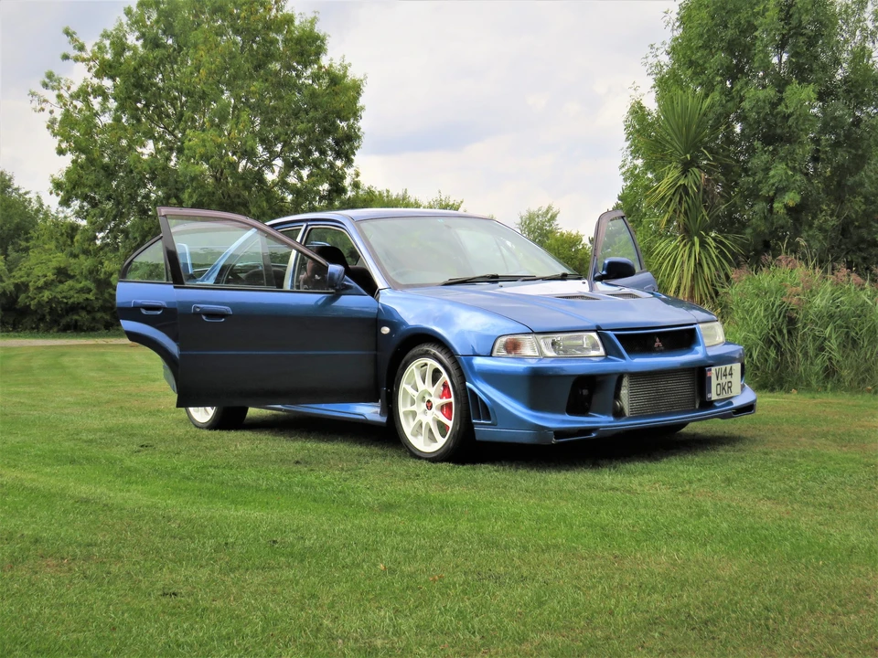 2000 Mitsubishi Lancer Evolution VI 6th Gen - Image 9 of 31
