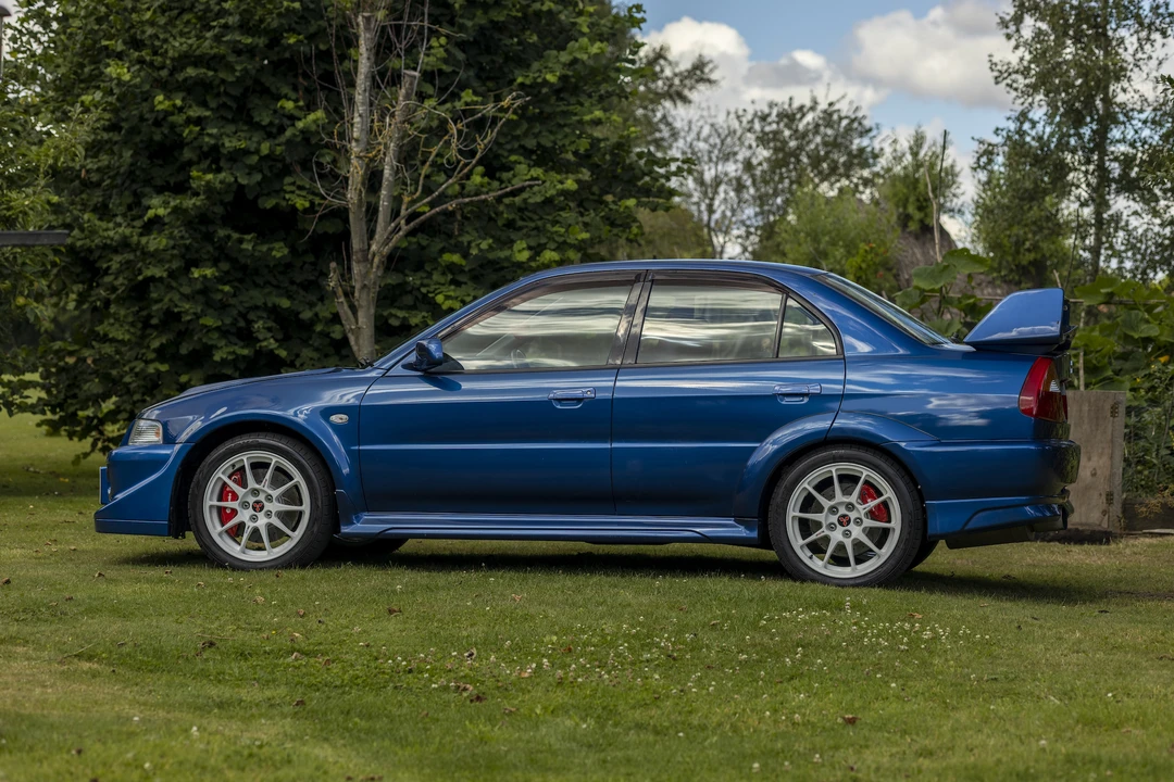 2000 Mitsubishi Lancer Evolution VI 6th Gen - Image 5 of 31