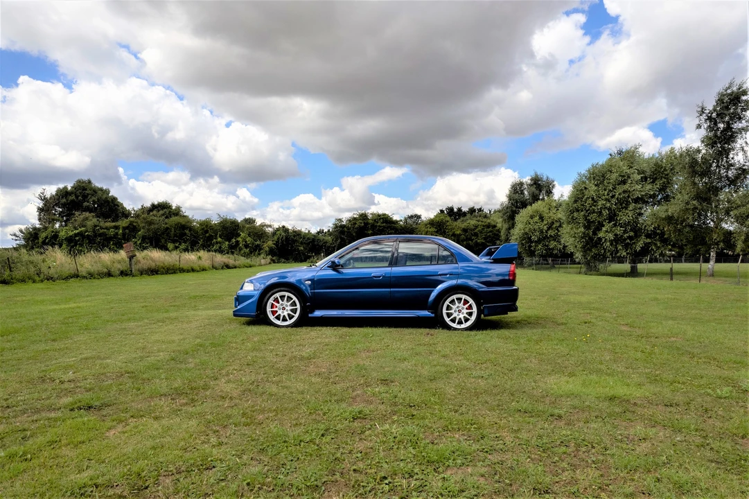 2000 Mitsubishi Lancer Evolution VI 6th Gen - Image 25 of 31