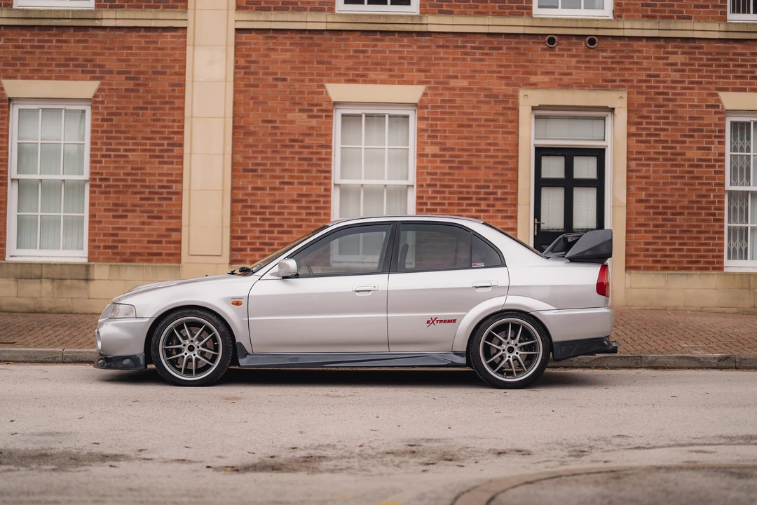 2000 Mitsubishi Lancer Evolution VI 6th Gen - Image 5 of 31