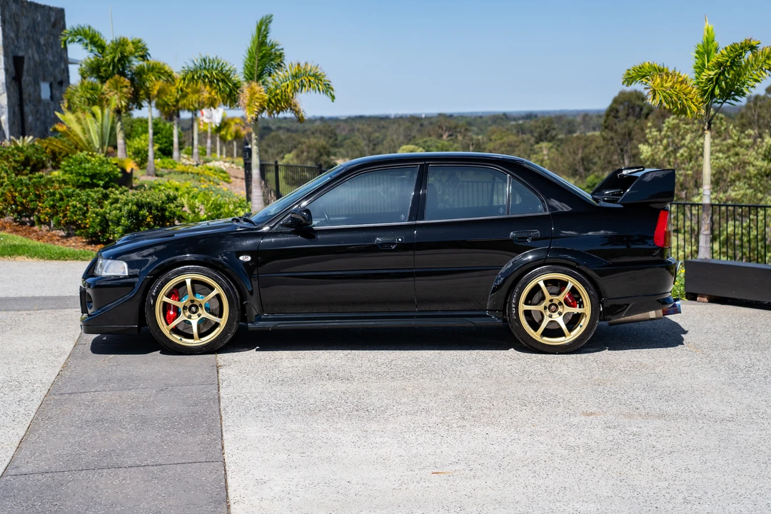 2000 Mitsubishi Lancer Evolution VI 6th Gen - Image 5 of 31