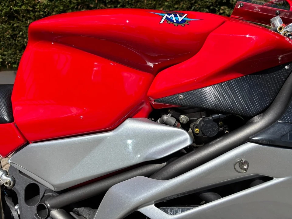 2000 MV Agusta F4 - Image 30 of 30