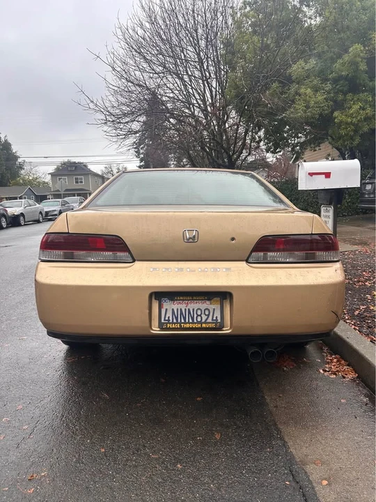 2000 Honda Prelude 5th Gen - Image 3 of 8