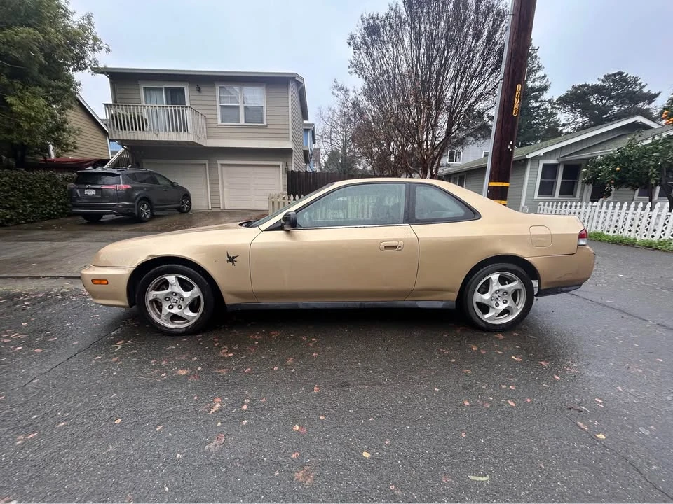 2000 Honda Prelude 5th Gen - Image 2 of 8