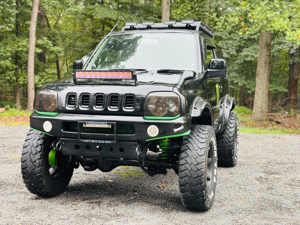 2000 Suzuki Jimny 2nd Gen - Image 2 of 31