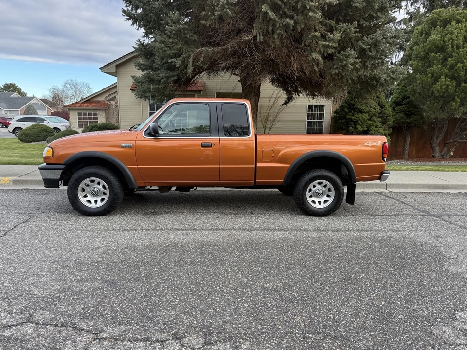 2000 Mazda B Series 5th Gen - Image 2 of 21