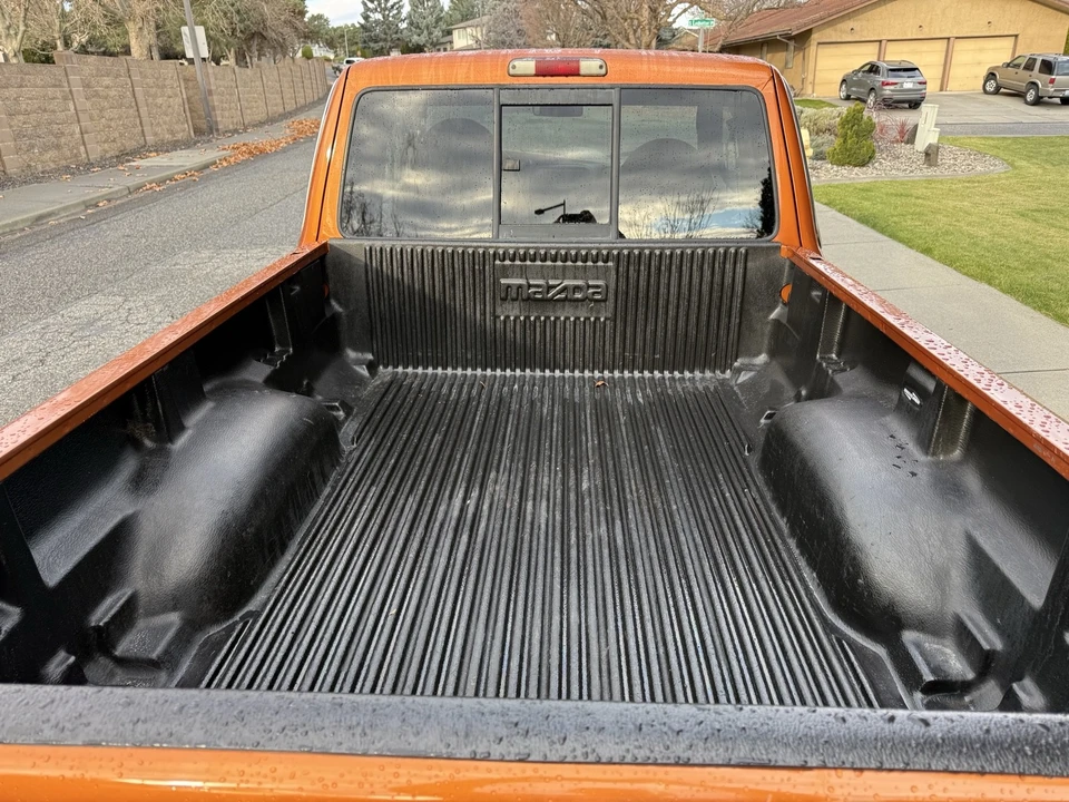 2000 Mazda B Series 4th Gen - Image 17 of 21