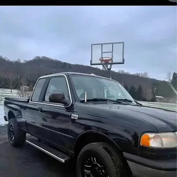 2000 Mazda B3000 Extended Cab Pickup