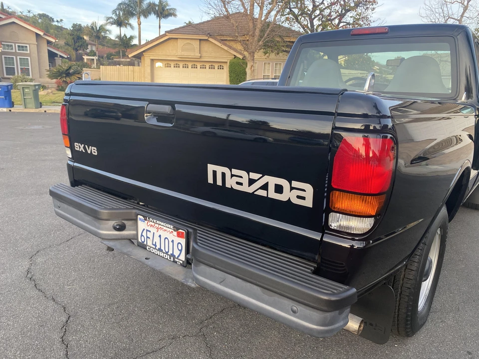 2000 Mazda B Series 5th Gen - Image 15 of 31