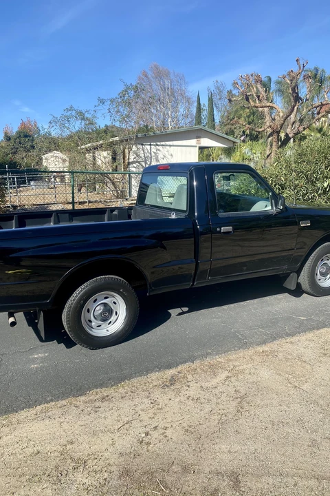 2000 Mazda B Series 5th Gen - Image 8 of 31