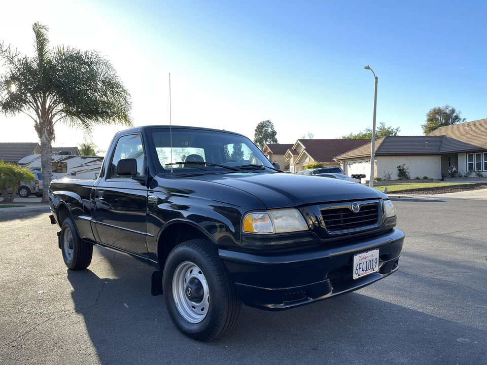 2000 Mazda B Series 5th Gen - Image 2 of 31