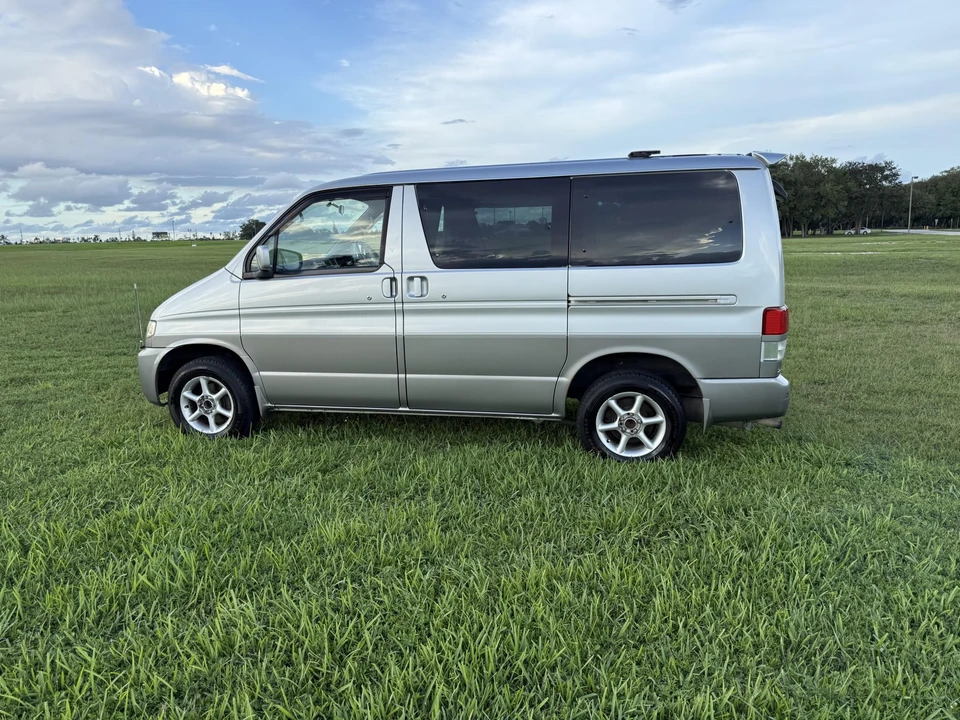 2000 Mazda Bongo 4th Gen - Image 16 of 31