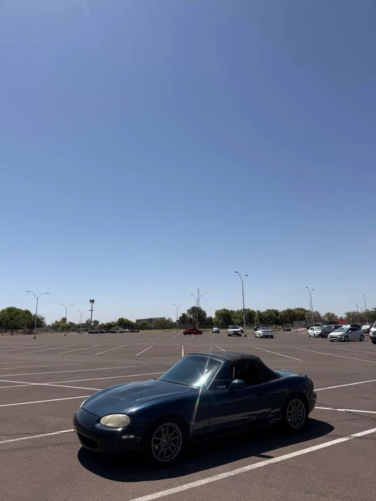 2000 Mazda NB MX-5 Miata - Image 4 of 8