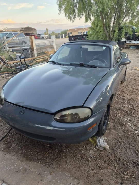 2000 Mazda NB MX-5 Miata - Image 3 of 5