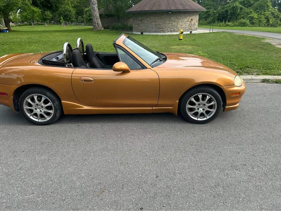 2000 Mazda NB MX-5 Miata - Image 5 of 6