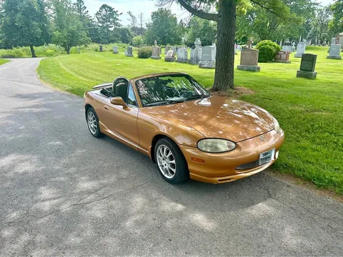 2000 Mazda MX-5 Miata RF