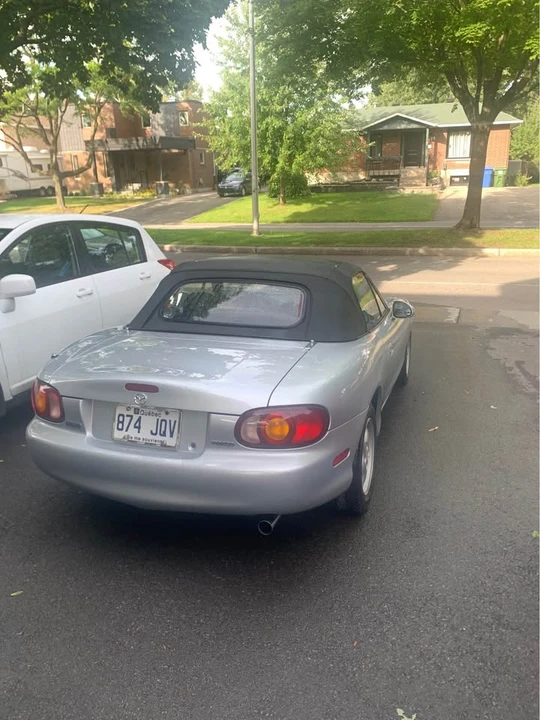 2000 Mazda NB MX-5 Miata - Image 4 of 10