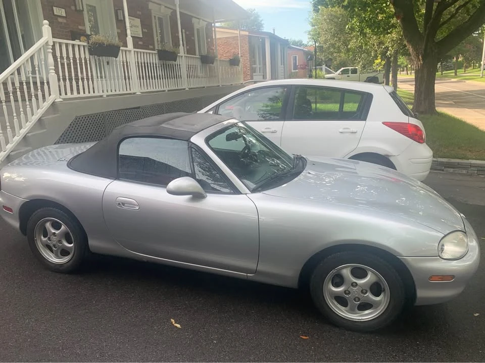2000 Mazda NB MX-5 Miata - Image 3 of 10