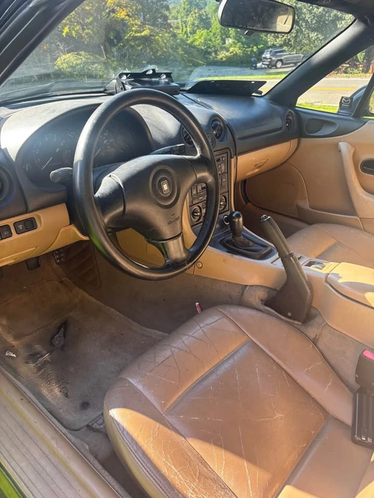 2000 Mazda NB MX-5 Miata - Image 13 of 14