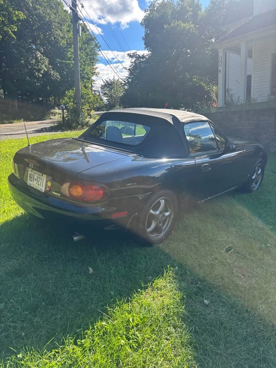 2000 Mazda NB MX-5 Miata - Image 4 of 14