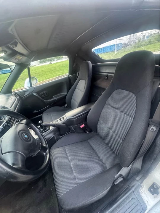 2000 Mazda NB MX-5 Miata - Image 6 of 7