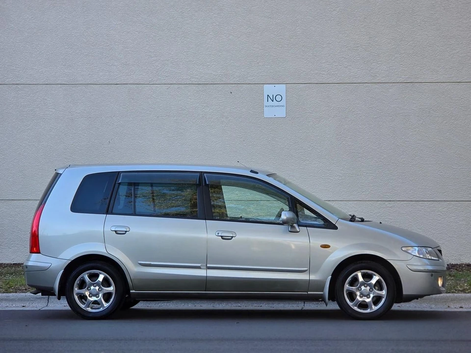 2000 Mazda Mazda 5 - Image 13 of 21