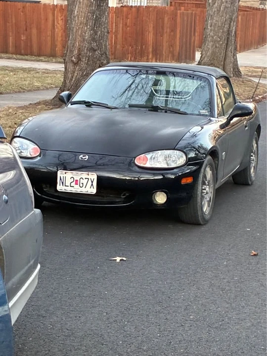 2000 Mazda NB MX-5 Miata - Image 2 of 8