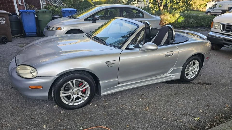 2000 Mazda NB MX-5 Miata - Image 8 of 18