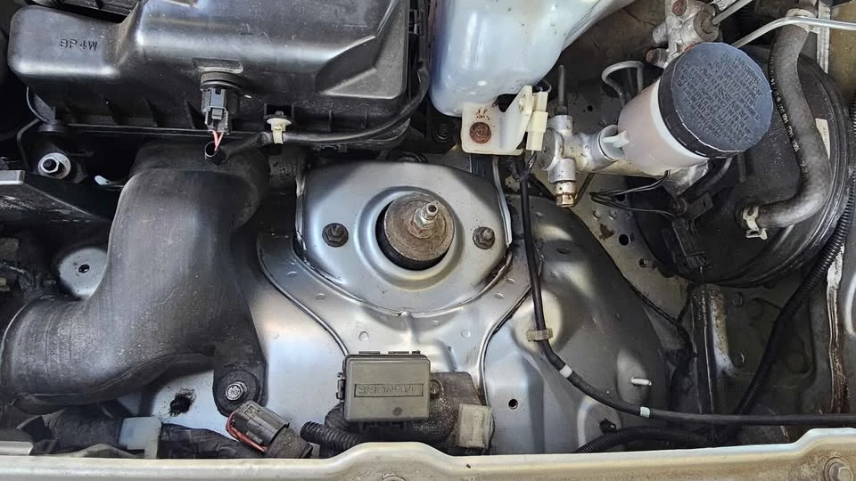 2000 Mazda NB MX-5 Miata - Image 11 of 18