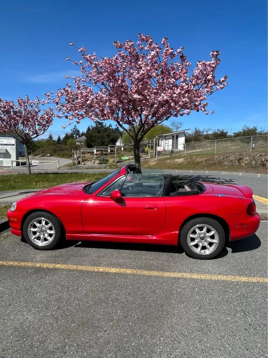 2000 Mazda NB MX-5 Miata - Image 11 of 17