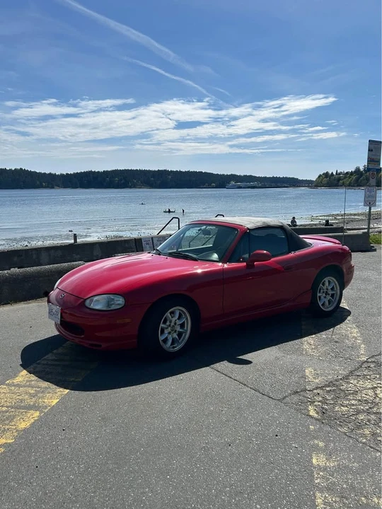 2000 Mazda NB MX-5 Miata - Image 5 of 20