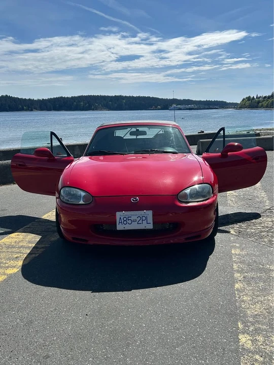 2000 Mazda NB MX-5 Miata - Image 15 of 20
