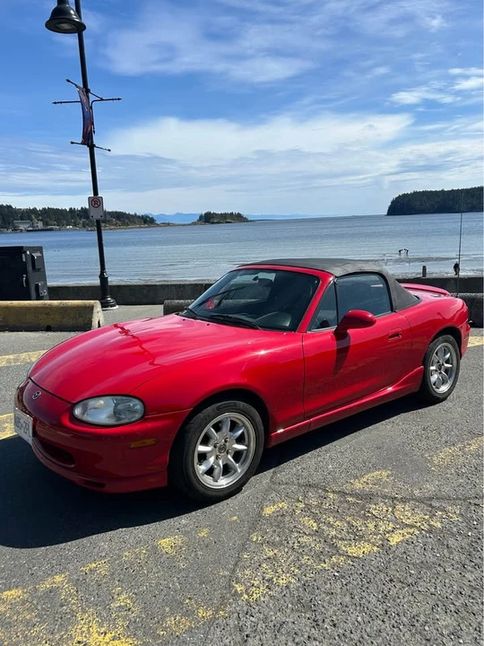 2000 Mazda NB MX-5 Miata - Image 2 of 20