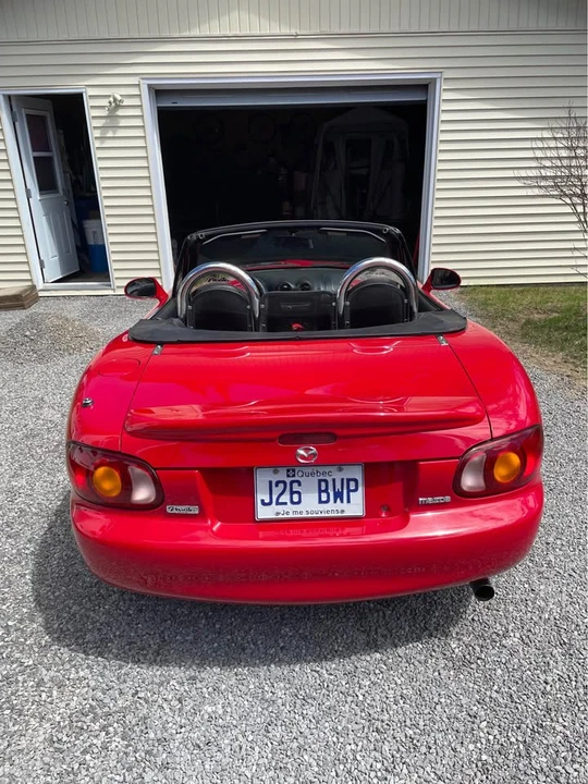 2000 Mazda NB MX-5 Miata - Image 7 of 8
