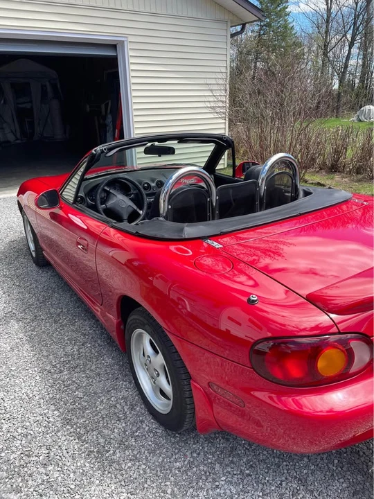 2000 Mazda NB MX-5 Miata - Image 3 of 8